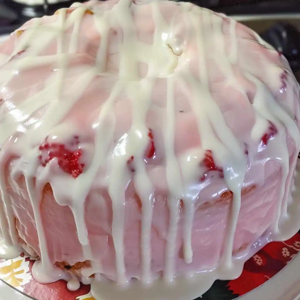 Strawberry Cream Cheese Pound Cake Made Easy for Home Bakers 11 Serving Strawberry Cream Cheese Pound Cake